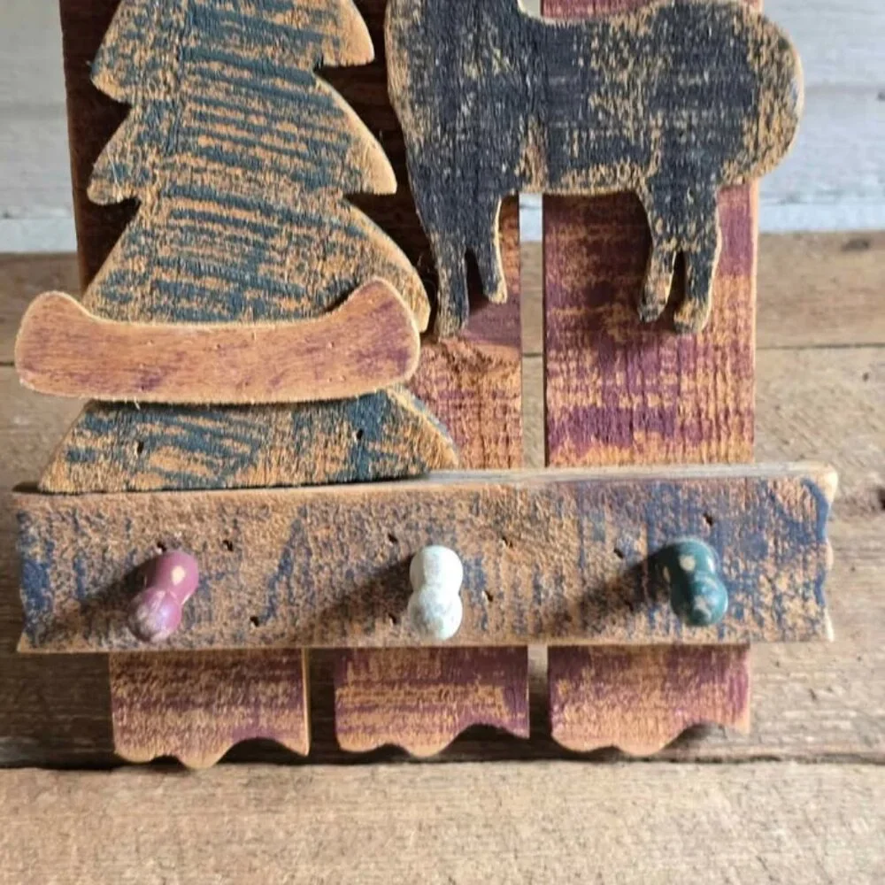 Primitive Distressed Wooden Wolf Tree Canoe Key Peg Rack Cabin Wall Hanging